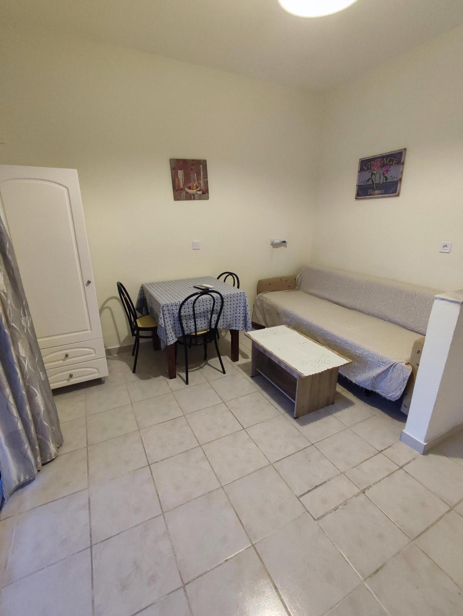 Villa Avra Dassia  Ngoại thất bức ảnh