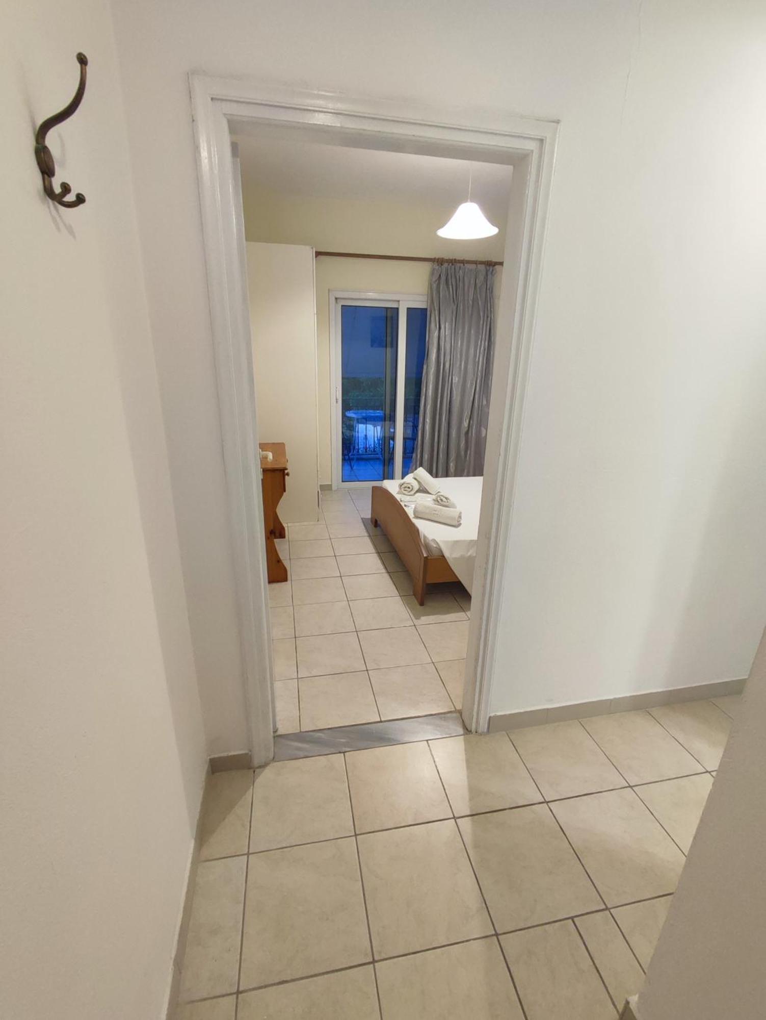 Villa Avra Dassia  Ngoại thất bức ảnh