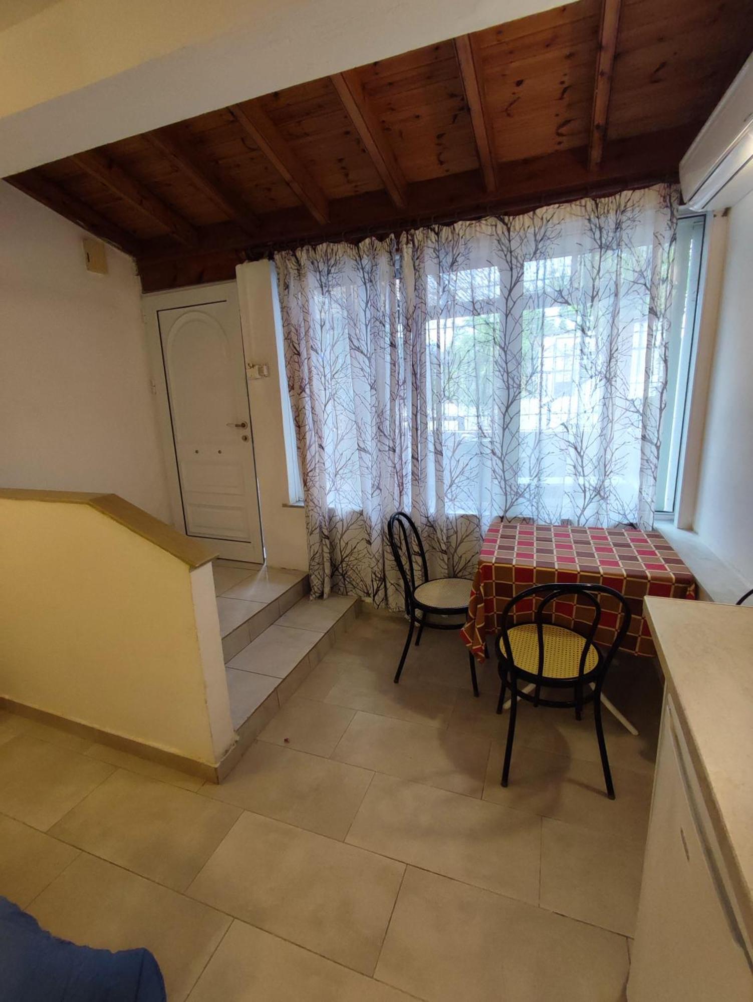 Villa Avra Dassia  Ngoại thất bức ảnh